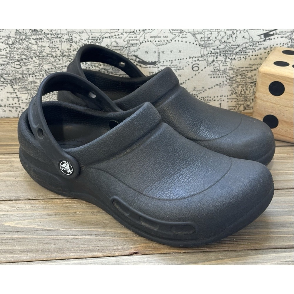 Crocs Classic Slip Resistant Clogs Black Men's 5 Women's 7